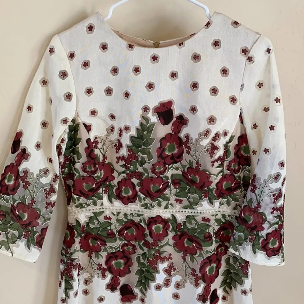 Gabby Skye Cream Floral Printed Dress Size: 6 - Image 3