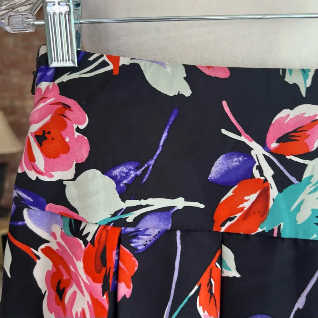Express Skirt Black Multi Floral Silk High Waist Full 8 Cocktail Party Chic Glam - Image 4
