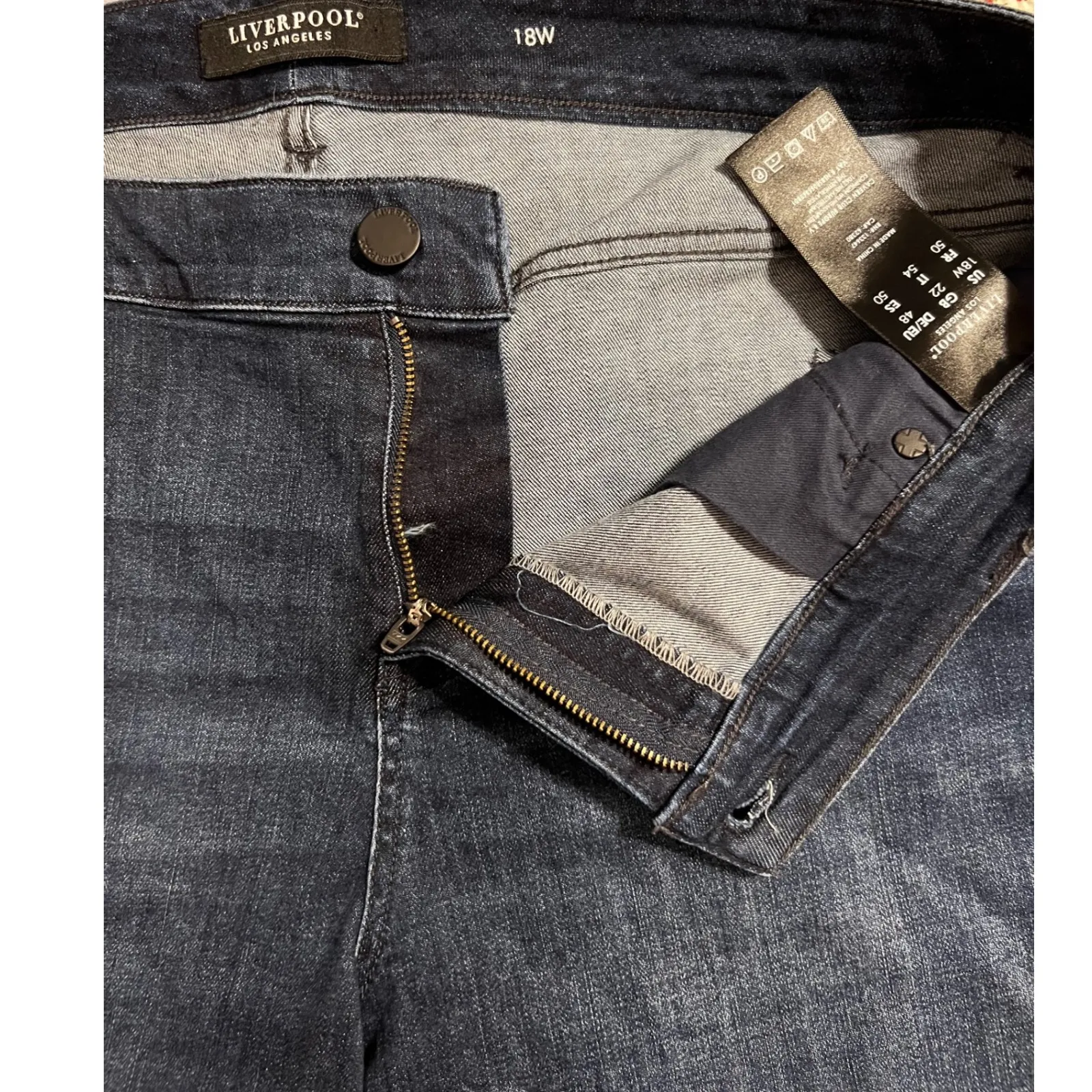 Liverpool LA The‎ Walking Short Wom. Size 18W Dark Denim Shorts Vintage Super D - Image 6