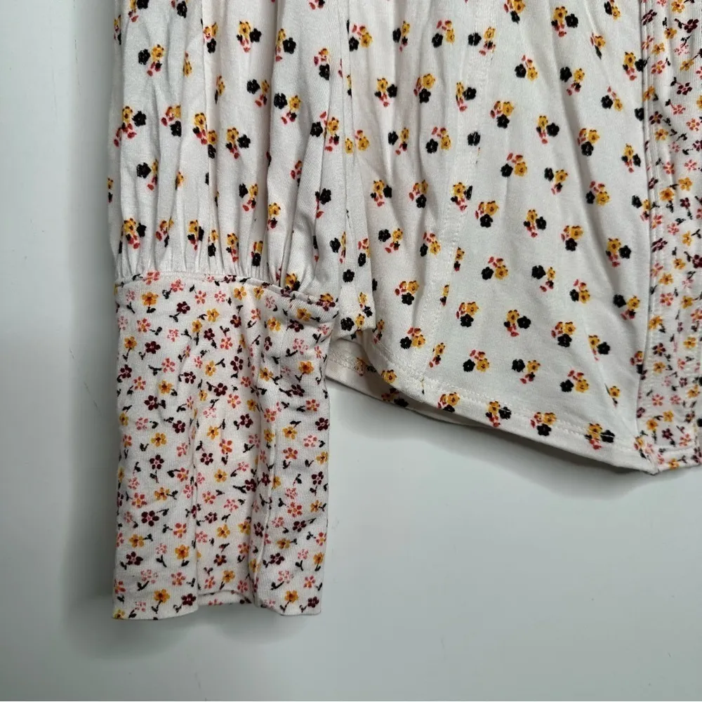 Free People NWOT Ivory Kissin Kate Top Size Large - Image 5