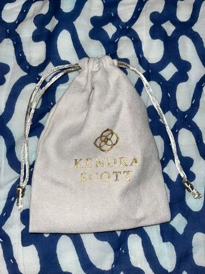 Black  Elisa Gunmetal Stone Necklace - Image 4