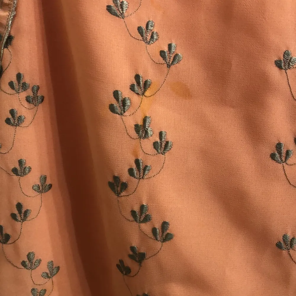 Pale Pink Kurti/Shalwar Set Size L - Image 3