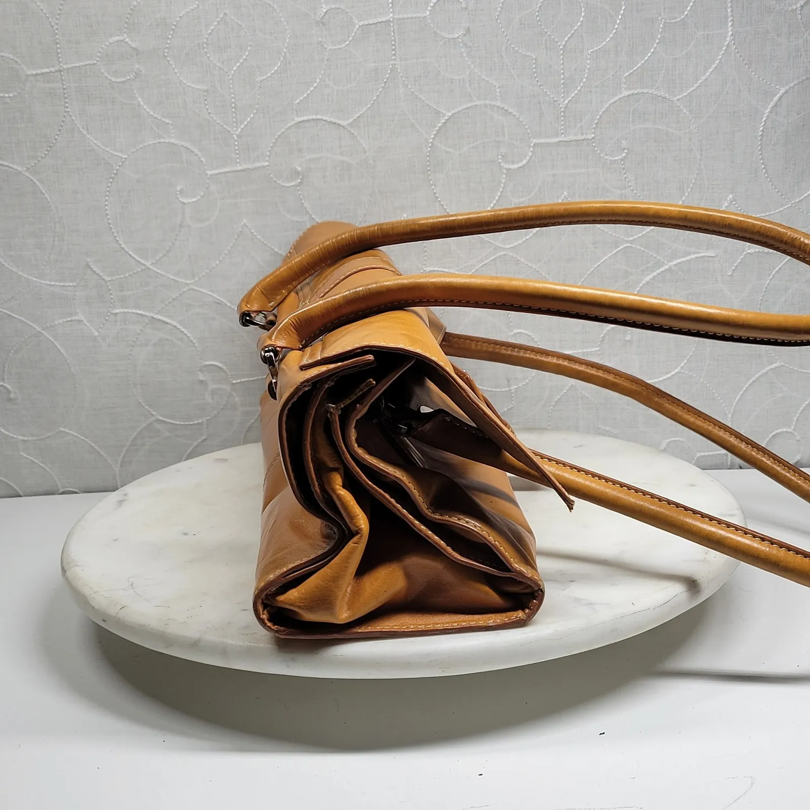 Kate Landry Shoulder Bag Womens Medium Genuine Leather Tan Buckle Flap - Image 8