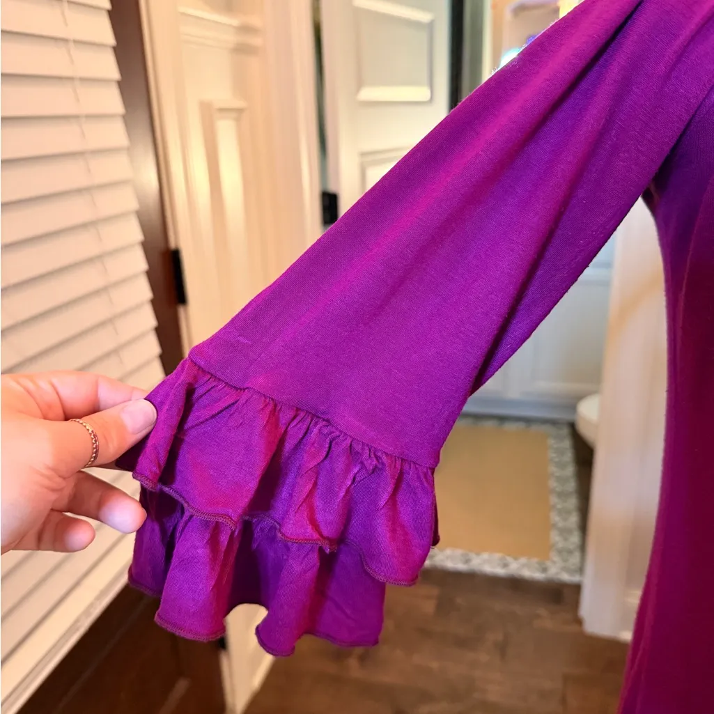 Pink Coconut Boutique EUC Fuchsia Ruffle Sleeve Blouse - Image 5