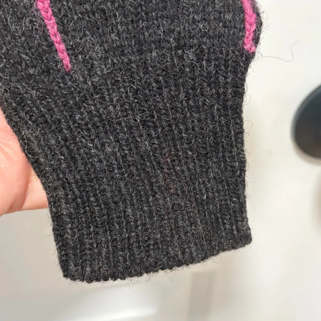 Vintage Woolrich Woman Sweater size Large Grey Wool Cardigan Plaid Fair Isle - Image 8