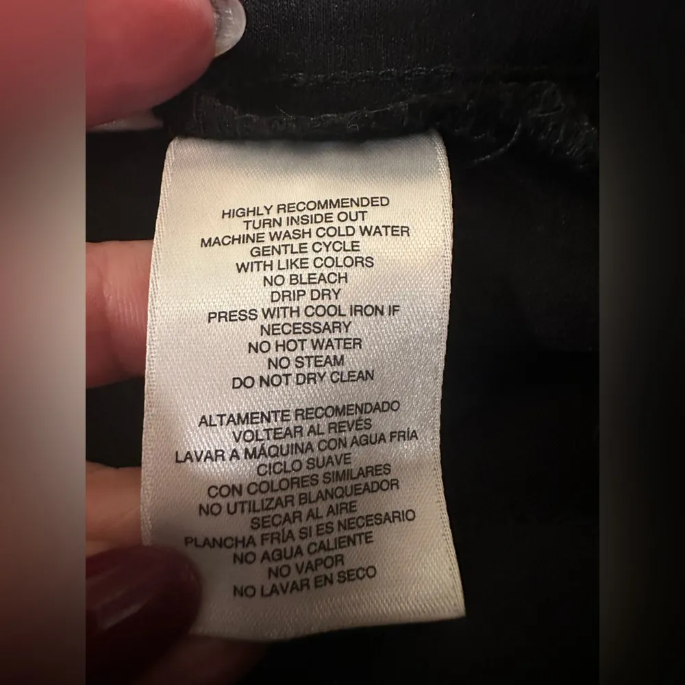 EUC ANNIE KLEIN  Elegant Black Dress Pants - Image 4