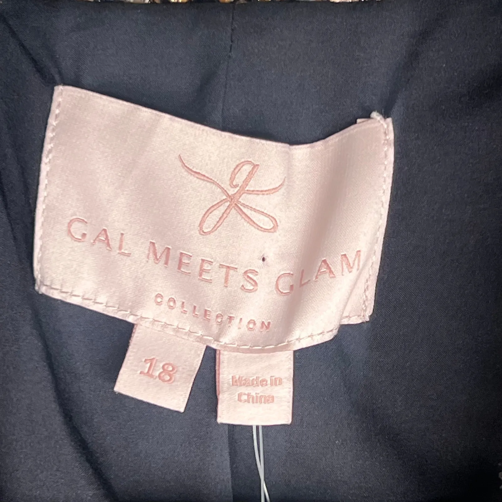 Gal Meets Glam Tweed Cropped Navy & Gold Blazer Size 18 - Image 9