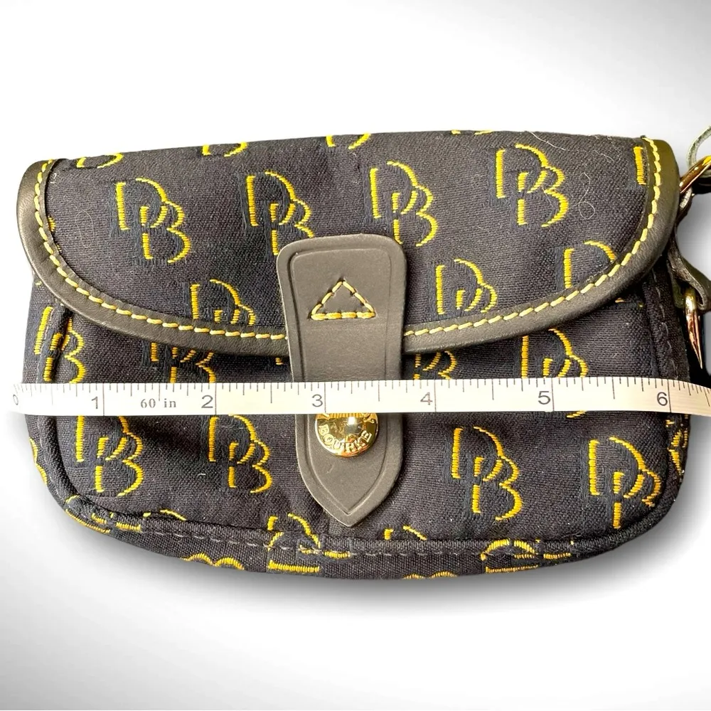 DOONEY & BOURKE 🪢 1975 SIGNATURE COLLINS FLAP CLUTCH IN BLACK & YELLOW - Image 11