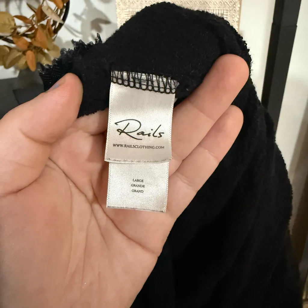 Rails Black Fleece Pullover leopard print with zippers on the side cropped large - Image 10