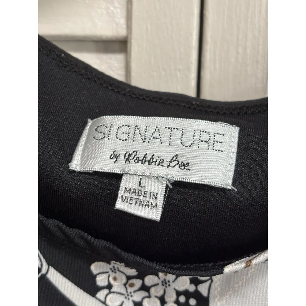 Signature Black/White Floral Short Sleeve Dress Size L Round Neck Wrap/tie Front Black Size L - Image 3