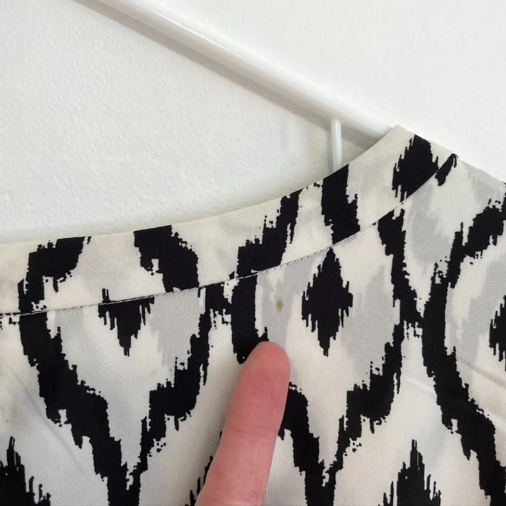 VIOLET CLAIRE Plus Size White ish Black Ikat Boho Short Dolman Sleeve Blouse Top - Image 14