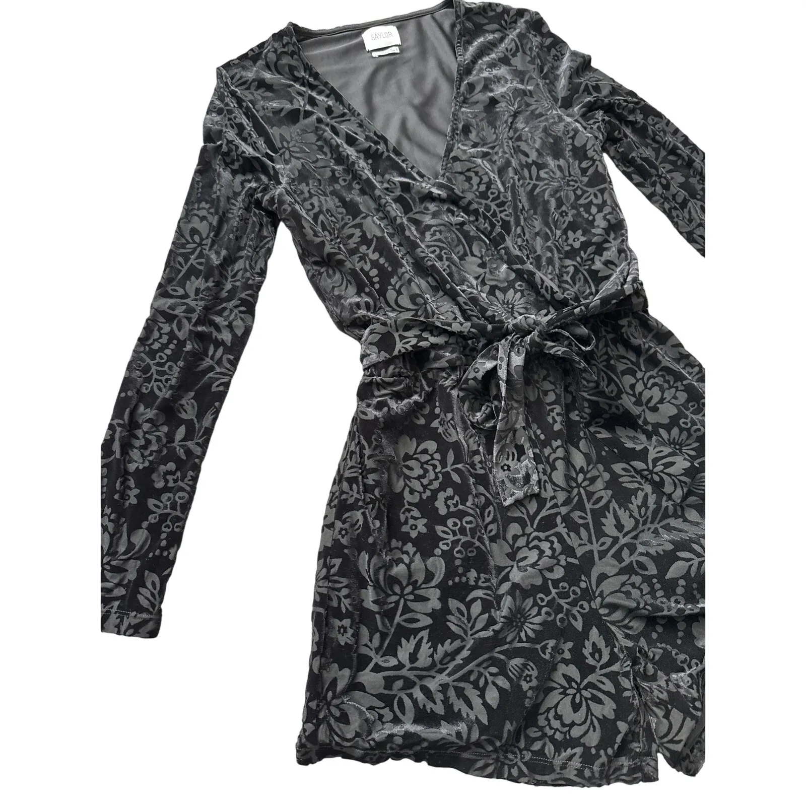 Anthropologie SAYLOR Floral V Neck Burnout Velvet‎ Romper Black Size Small - Image 5