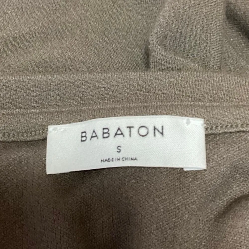 Aritzia Babaton Gray Square Neck Long Sleeve Cropped Sweatshirt Top Size S - Image 3