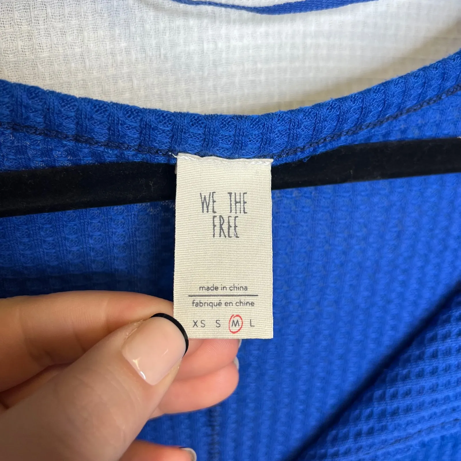 We The Free Royal Blue Waffle Knit Bell Sleeve V Neck Raw Hem Top Size M - Image 5