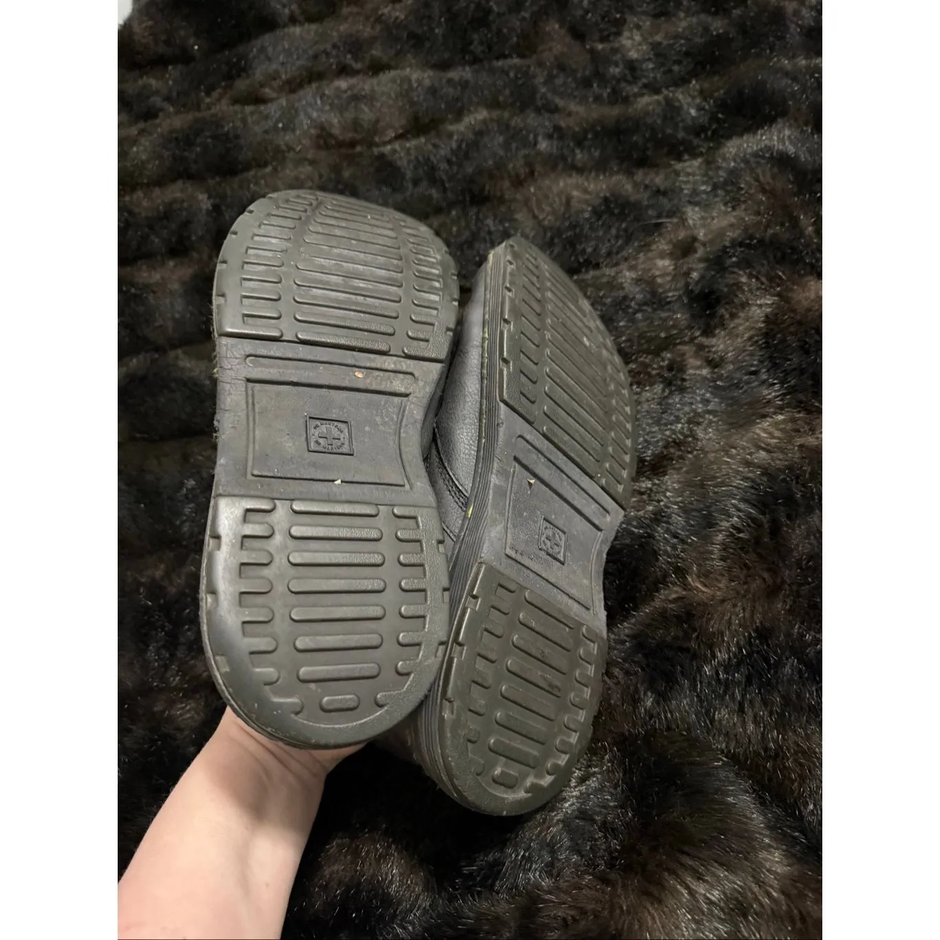 Doc dr Martens Greig sz 10 M Black Leather Air Wair Lace Up Oxford Sneaker - Image 4