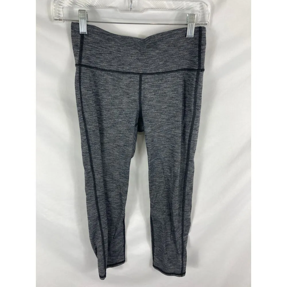 Athleta High Rise Chaturanga Capri Leggings 816130 Grey Size Small - Image 2