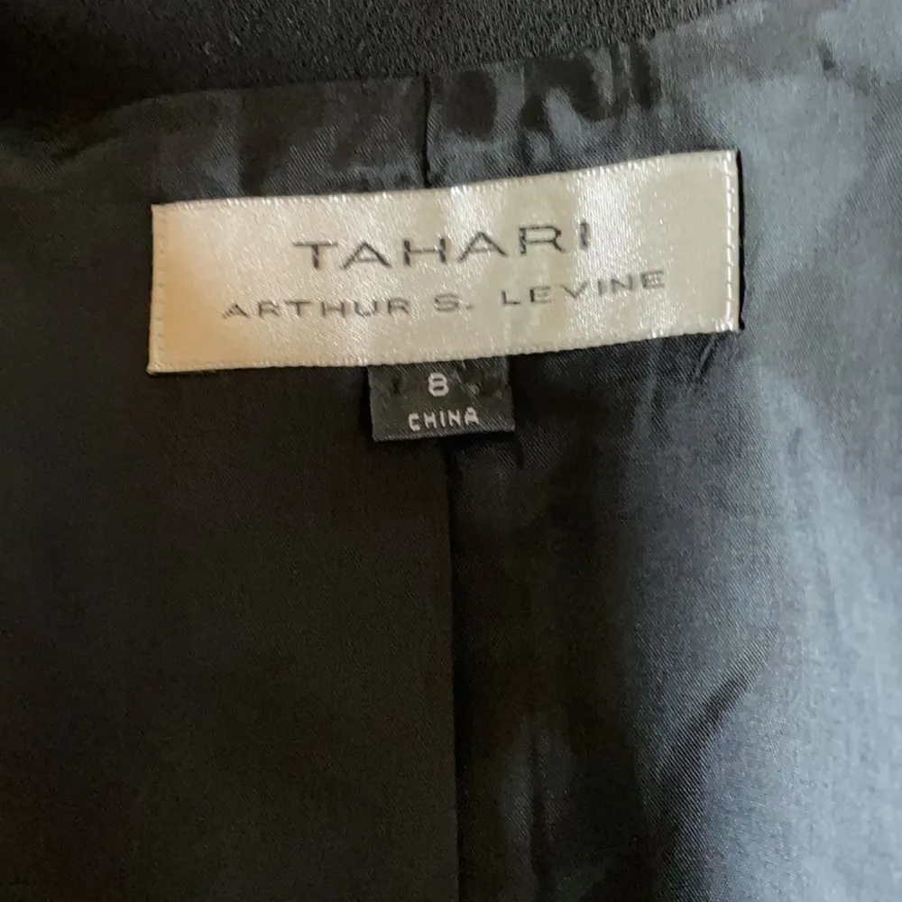 TAHARI Arthur S.Levine Black Blazer Jacket Size 8 - Image 8