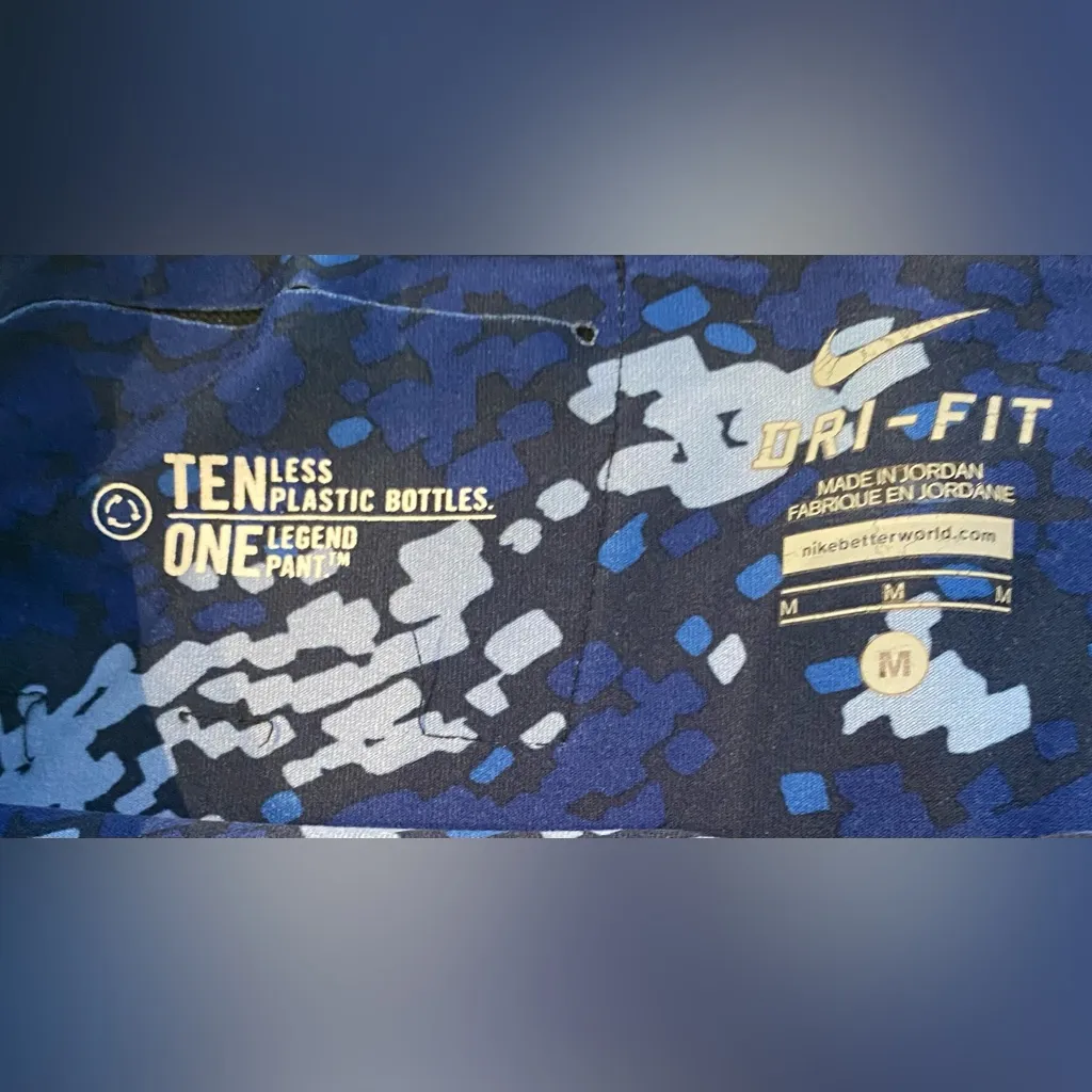 Nike Dri Fit Women’s Size Medium Poly/Spandex Blend Abstract Blue Crop‎ Leggings - Image 7