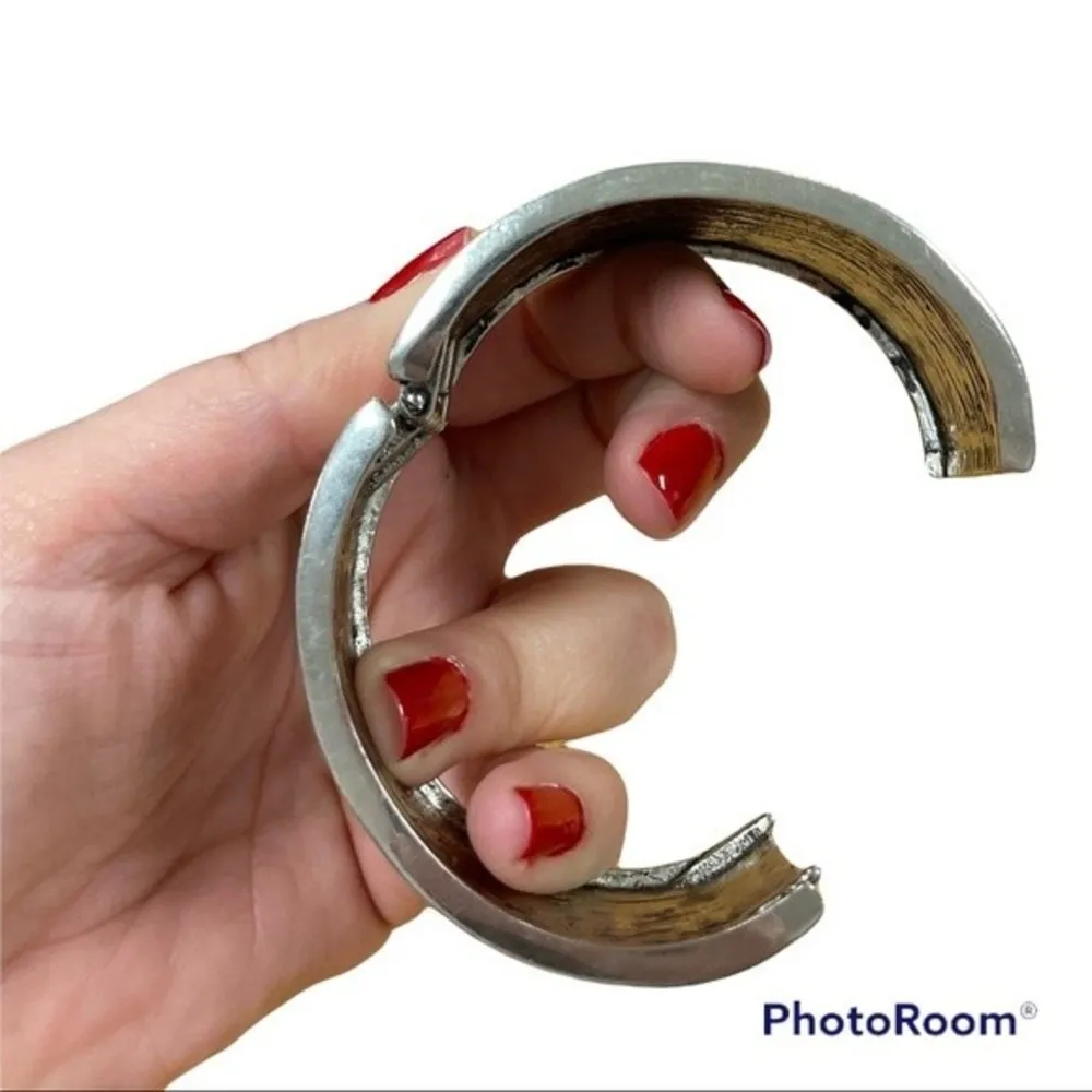 Silver Tone w/ Stone Design Statement Bracelet w/ Hinge Opening - Image 3