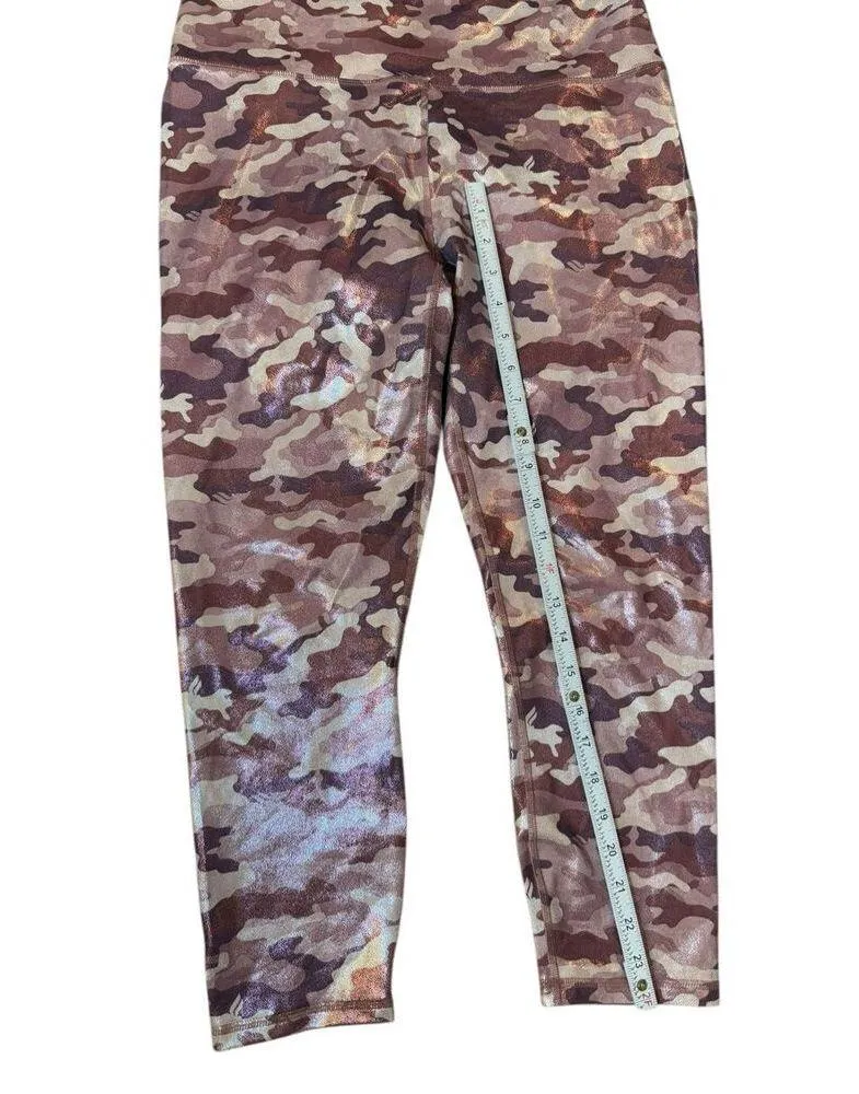 Fabletics Define PowerHold High-Waisted Capri in Pink Shine Logo Camo Sz S - Image 8