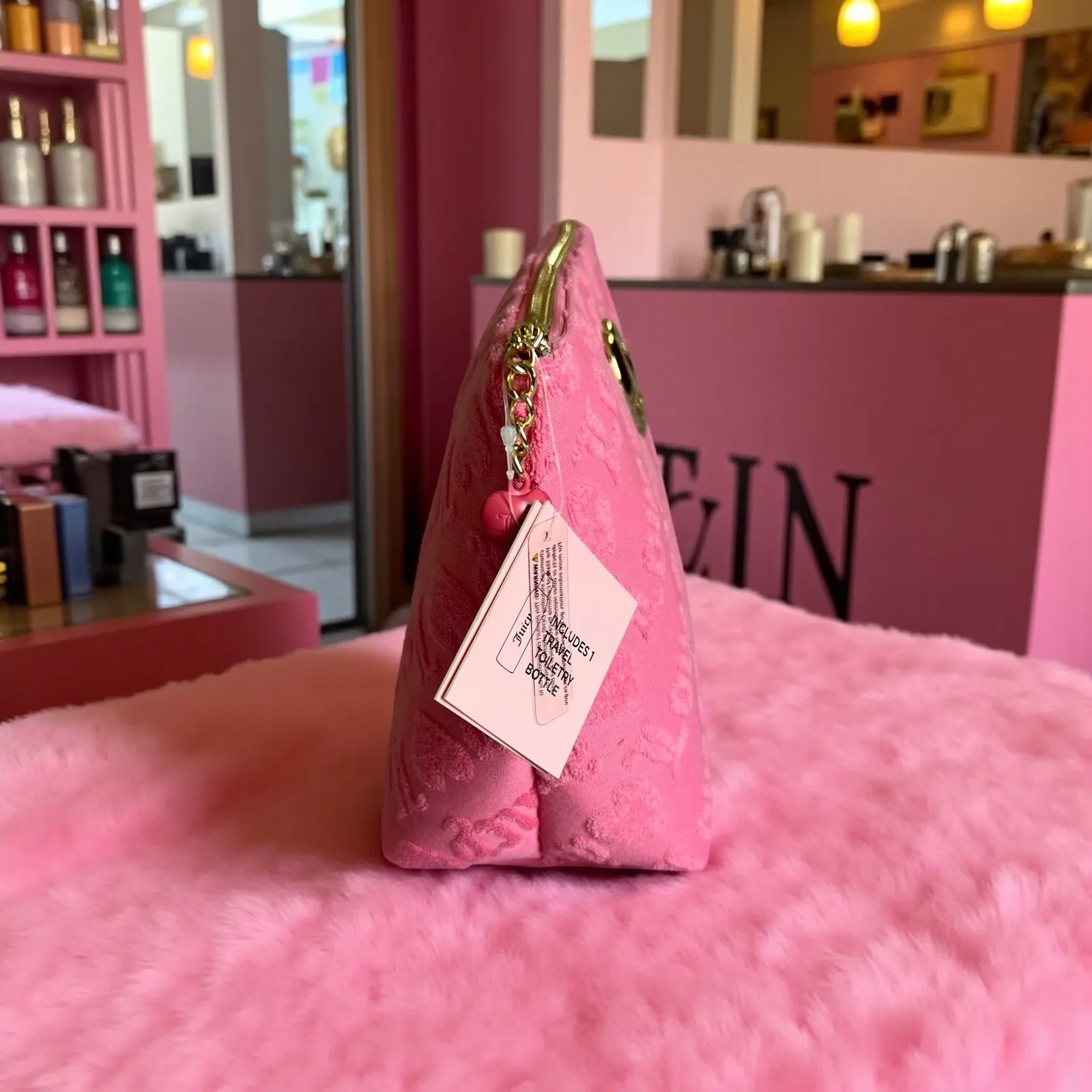 Juicy Couture Pink Love‎ Cosmetic Makeup Bag Heart Travel Toiletry Bottle Y2K - Image 2