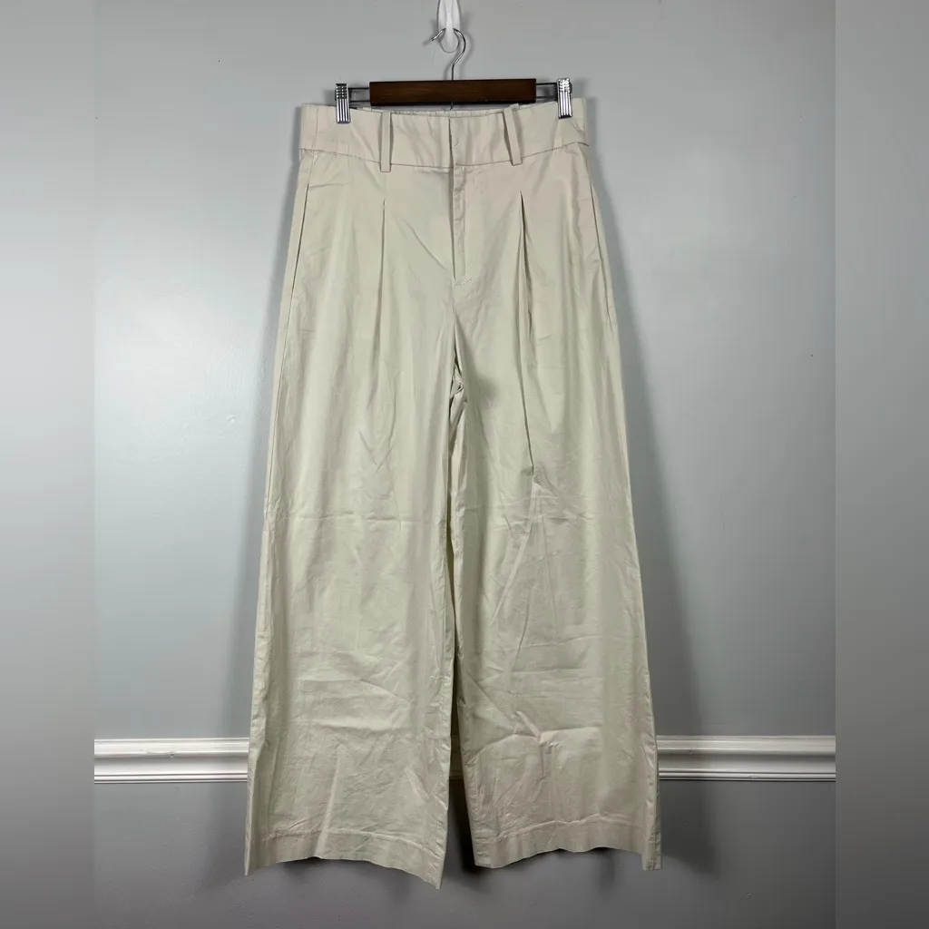 New Banana Republic Palazzo Wide-Leg Chino Pant in Off White size 8 - Image 2