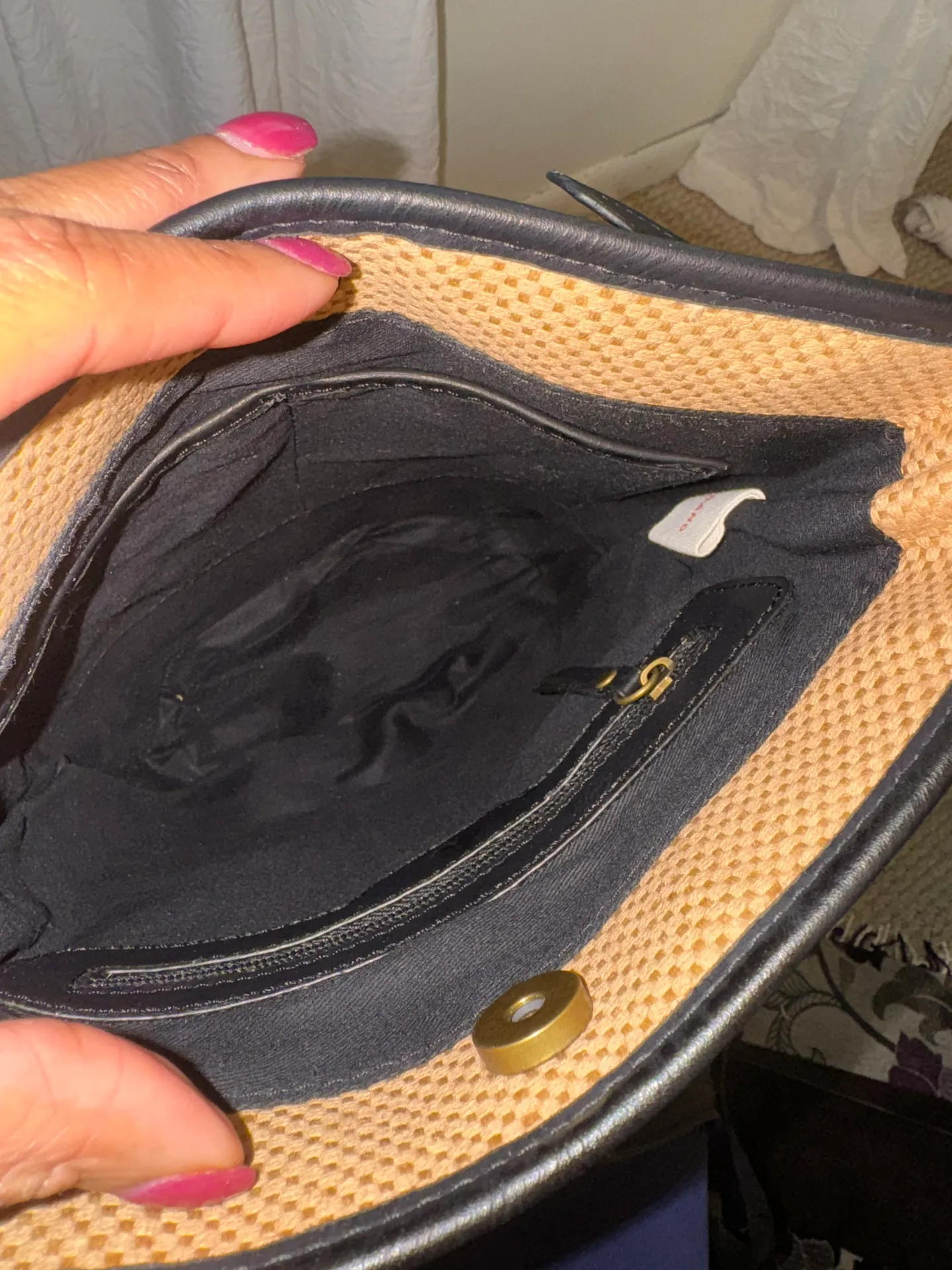 Lucky Brand Shoulder Strap Bag - Image 4