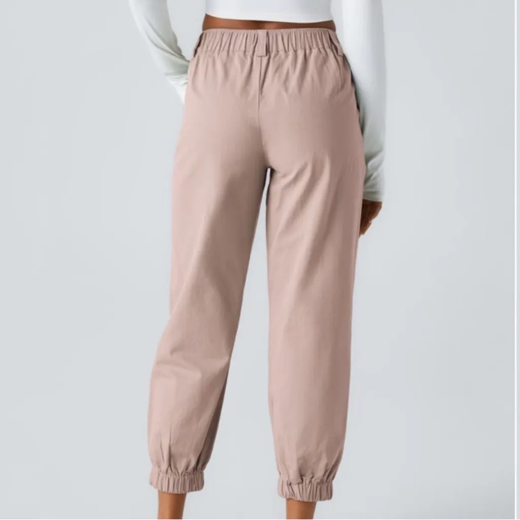 NWT Halara Jogger ankle Pants. Pink. Size M. Elastic waist/ankle. Cotton - Image 2