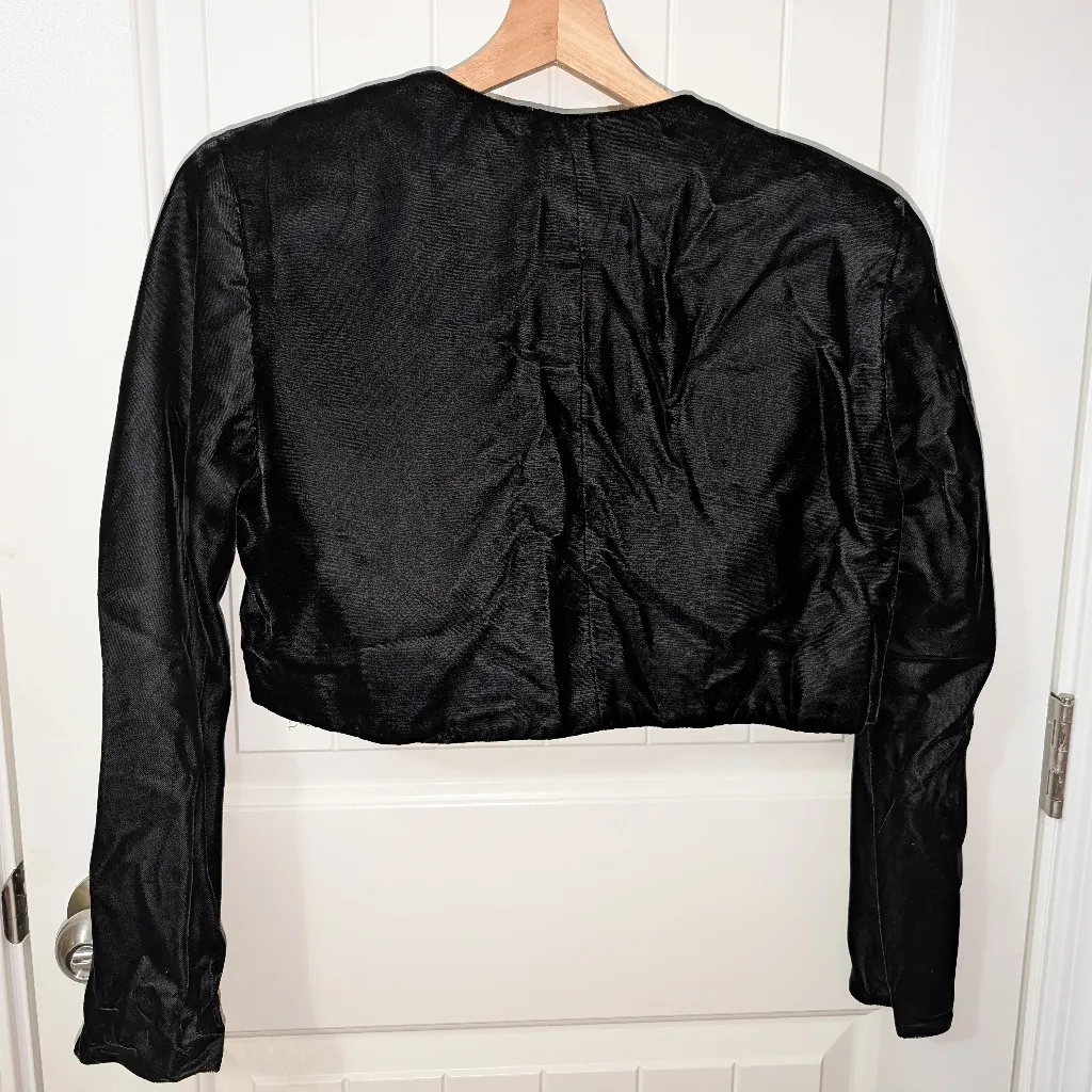 Vintage Tadashi Shoji Velvet Bolero W8 Black - Image 2