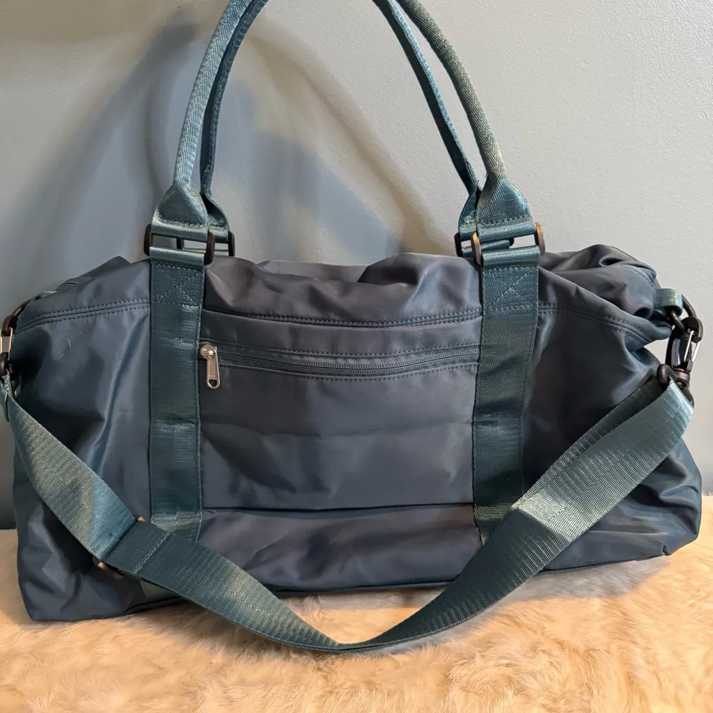 Floless Workshop Sky Blue Duffle Bag by Camill Emma - Image 3