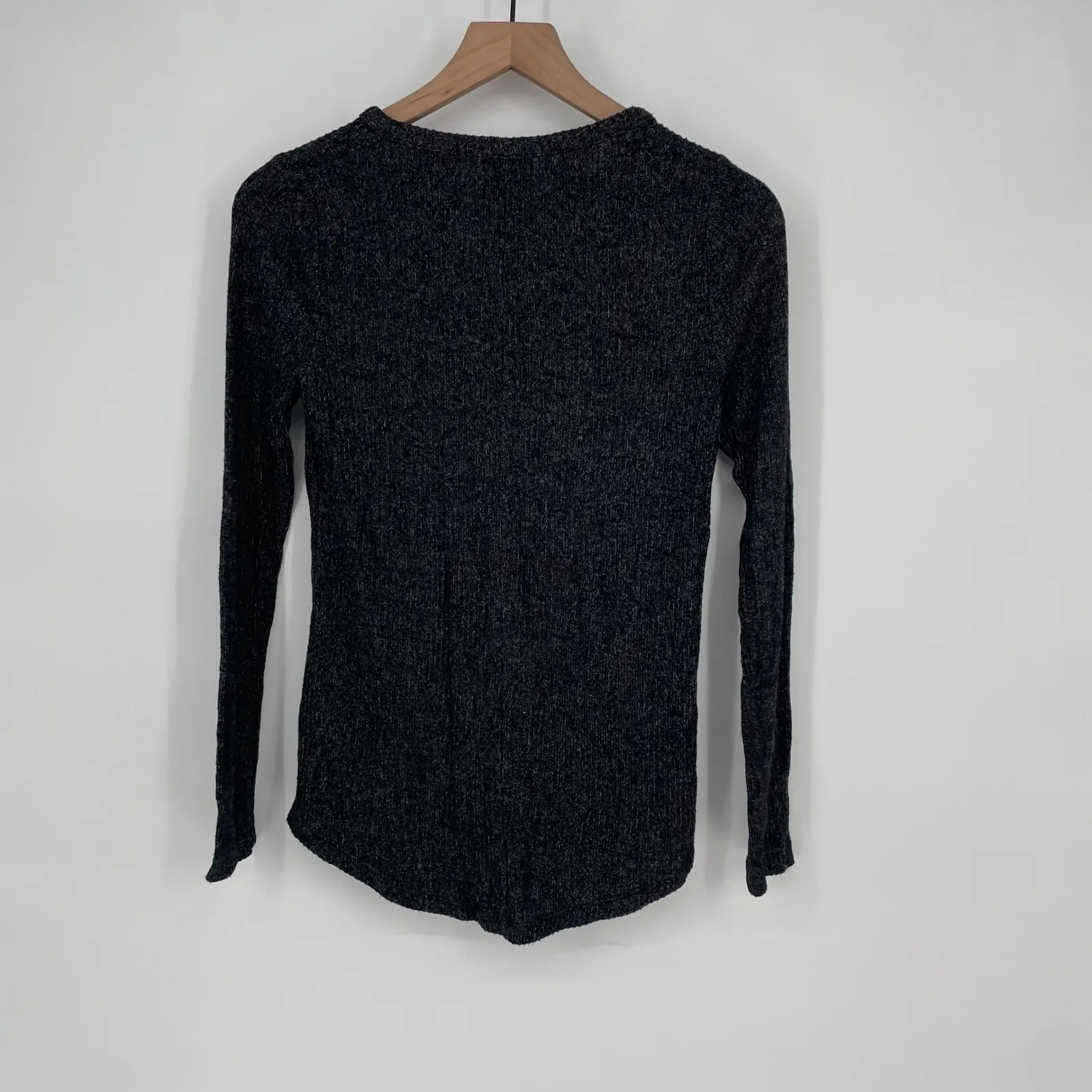 Old Navy Womens Gray Ribbed Long Sleeve Crew Neck Casual Top Size S - Image 5