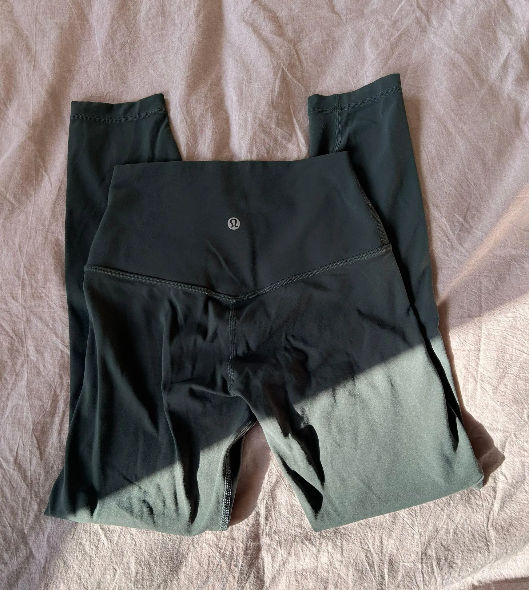 Align 25” Leggings - Image 2