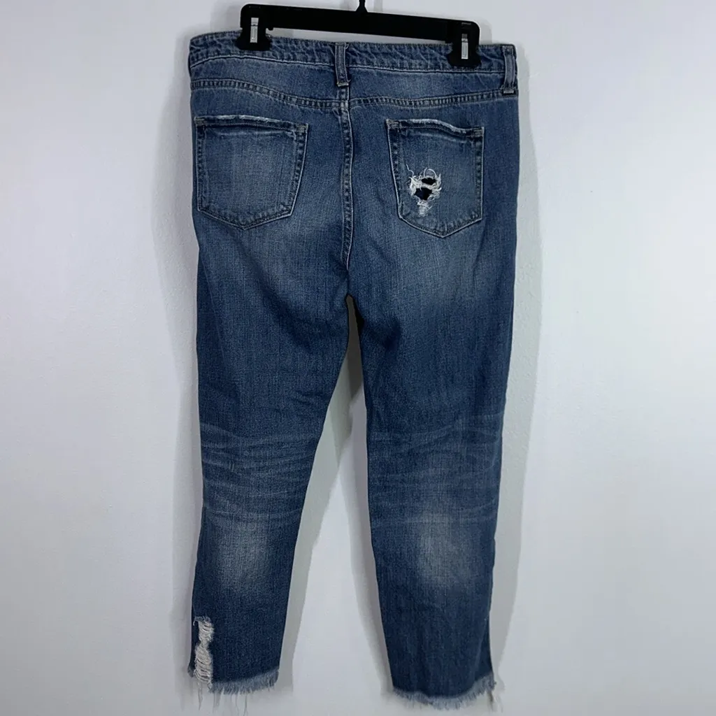 Vervet  distressed boyfriend jeans size 29 - Image 4