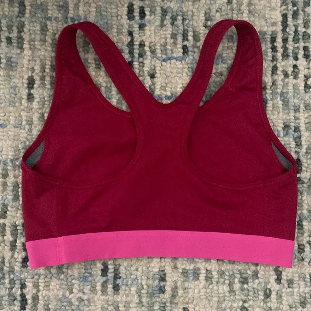 Nike DRI-FIT Women’s Sports Bra Red/Pink Size S - Image 3
