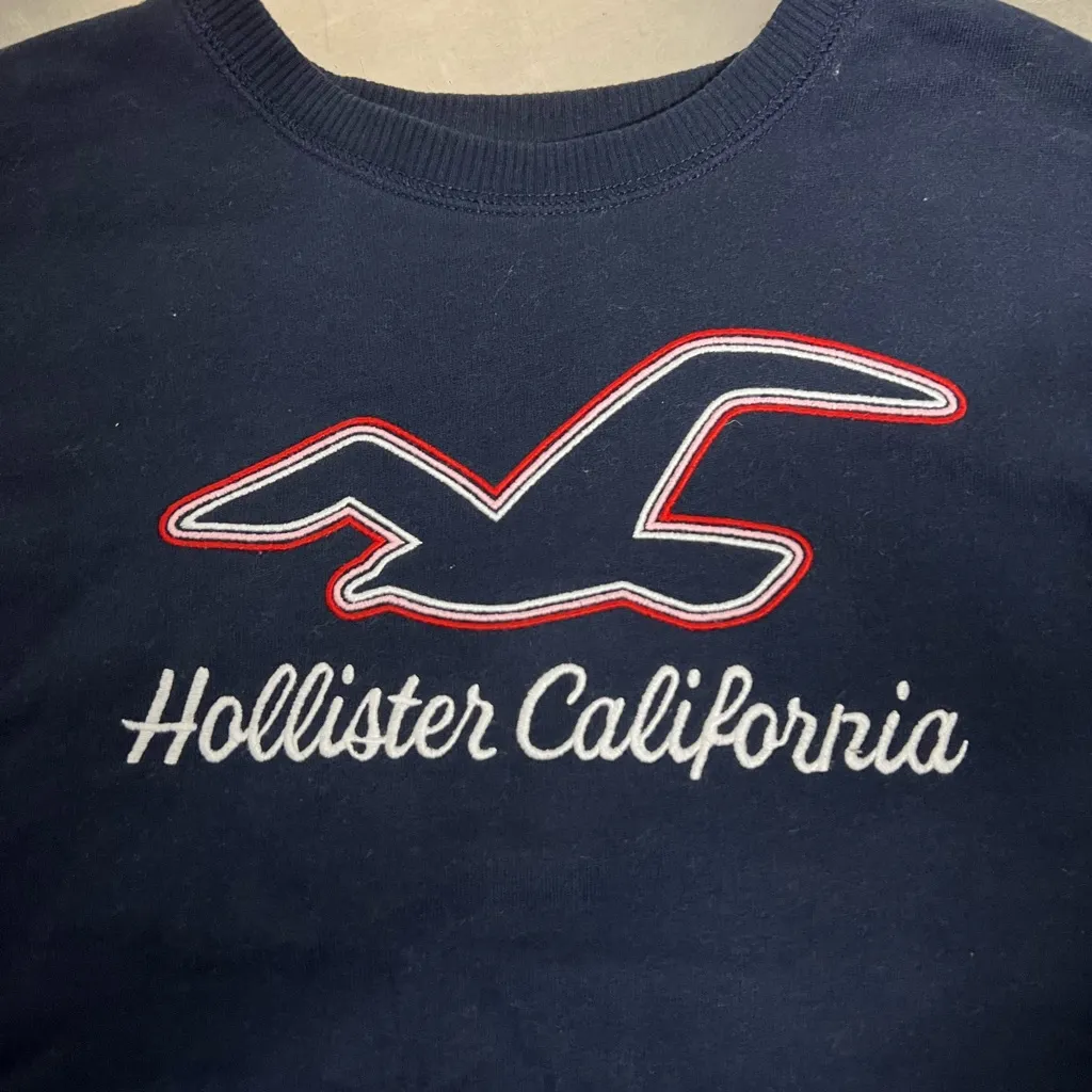 Hollister California Blue Sweatshirt with Raw Edge - Size Small - VGUC - Image 3