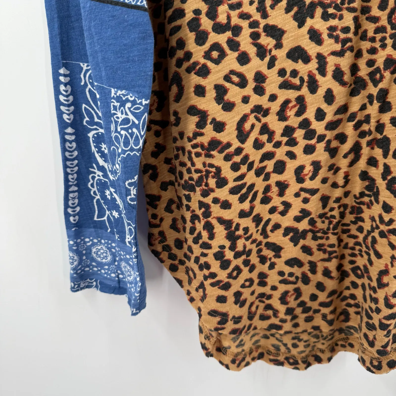 Free People We the Free Top Women’s Small NEW Friday Night Contrast Shirt NWOT - Image 8