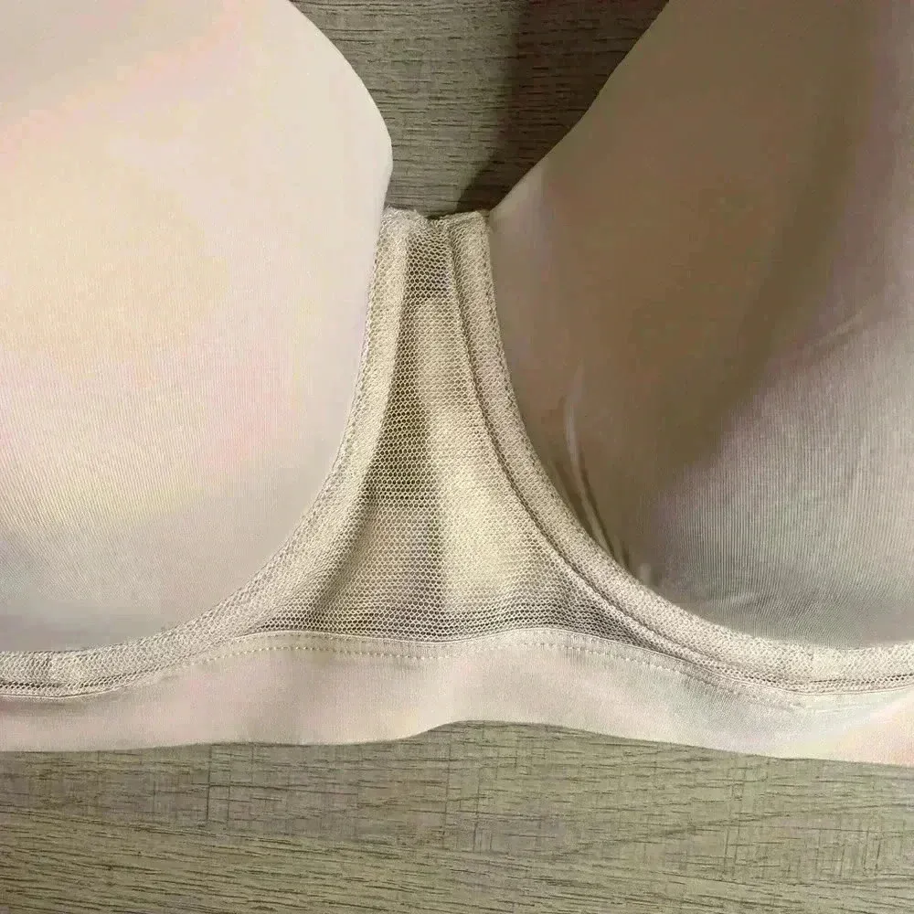 Lively underwire bra sz 38DD NWT - Image 2