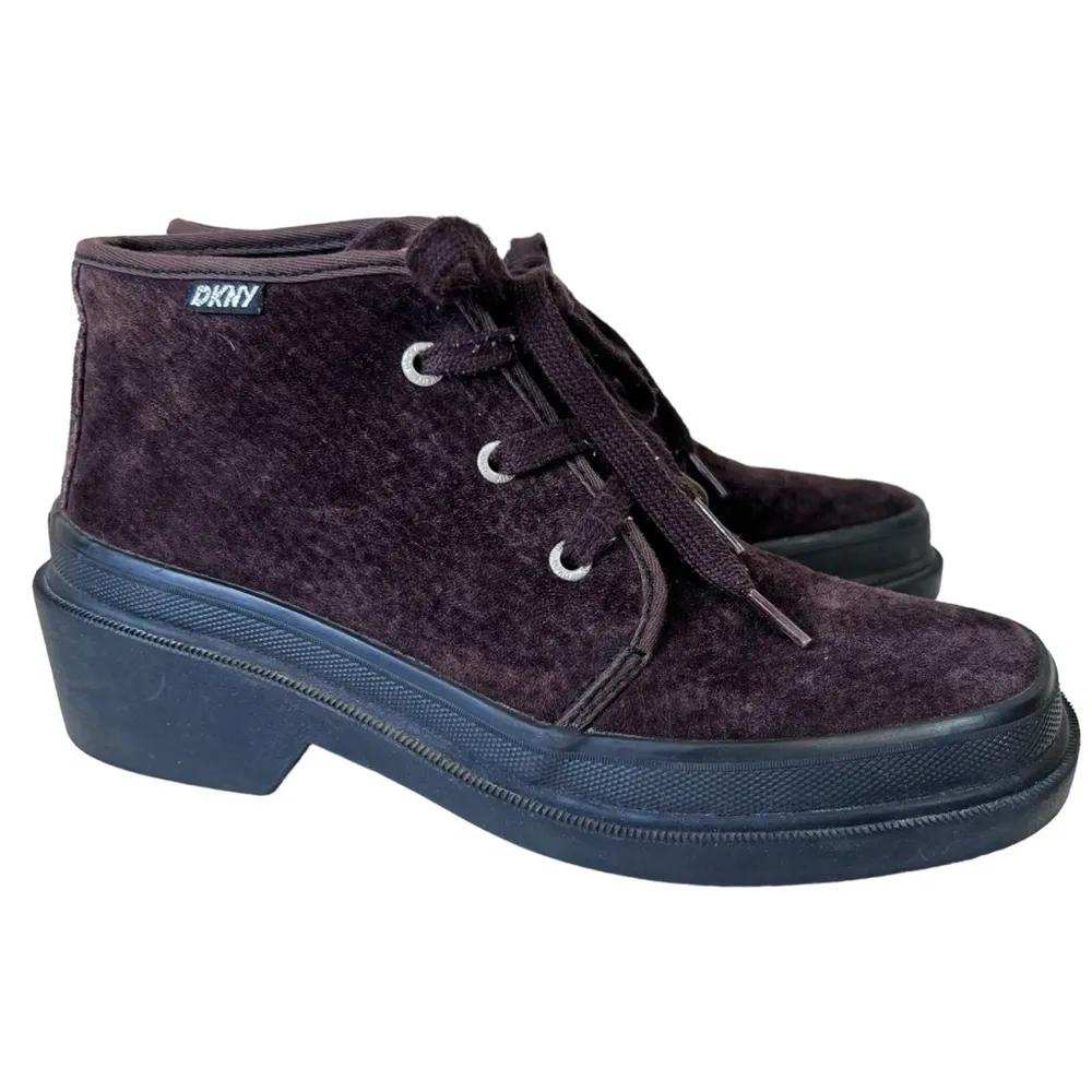 DKNY  Y2K Brown Suede Chukka Boots - Image 2