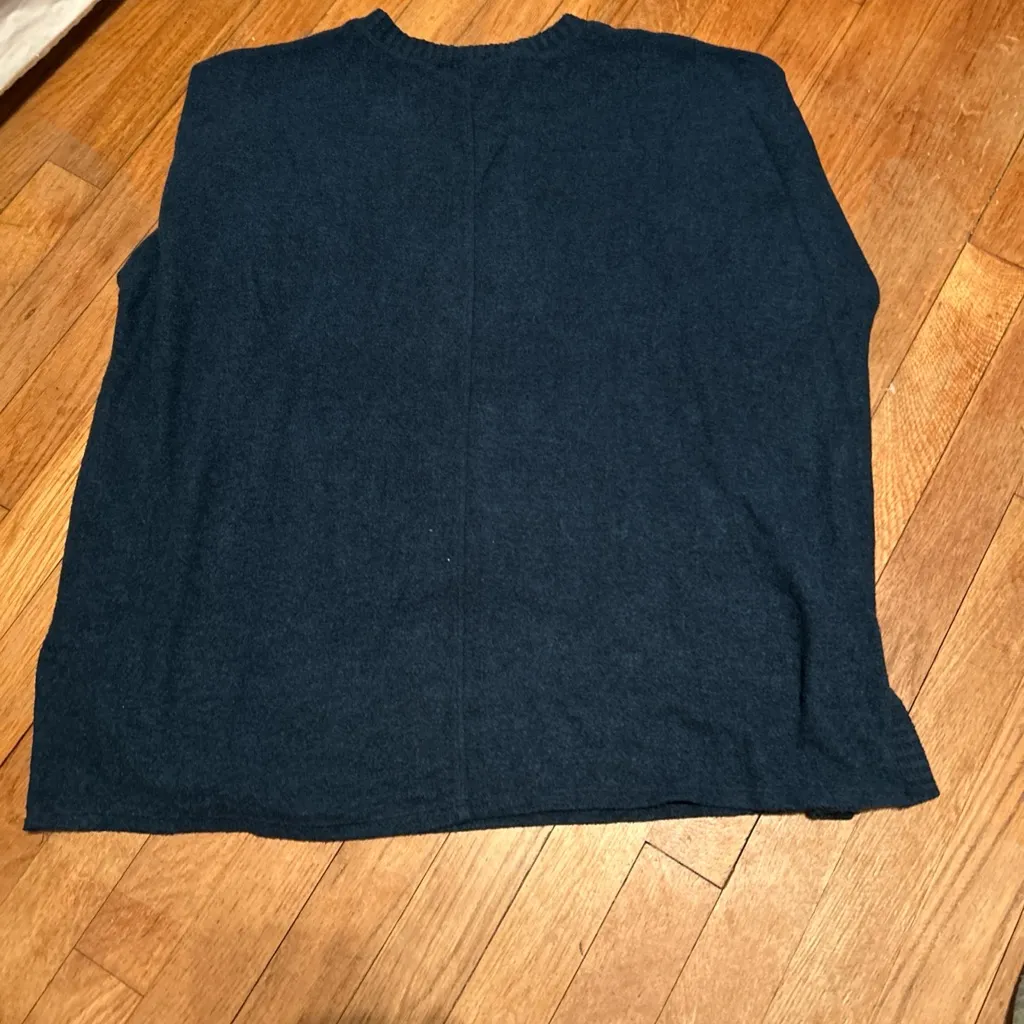 H by Bordeaux Blue Crew Neck Sweater‎ - Image 6
