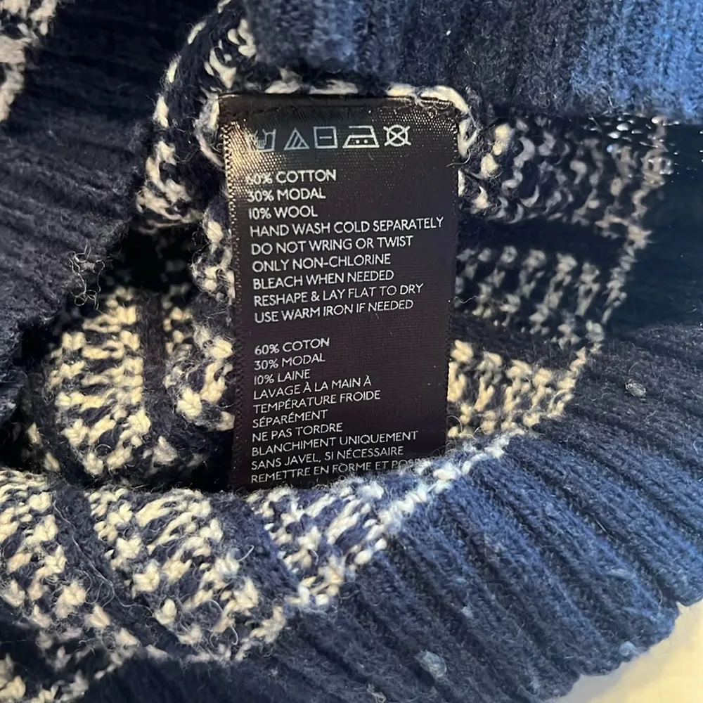 BDG Sweater Womens Small Blue White Long Sleeve Crewneck Crop Top Striped - Image 5