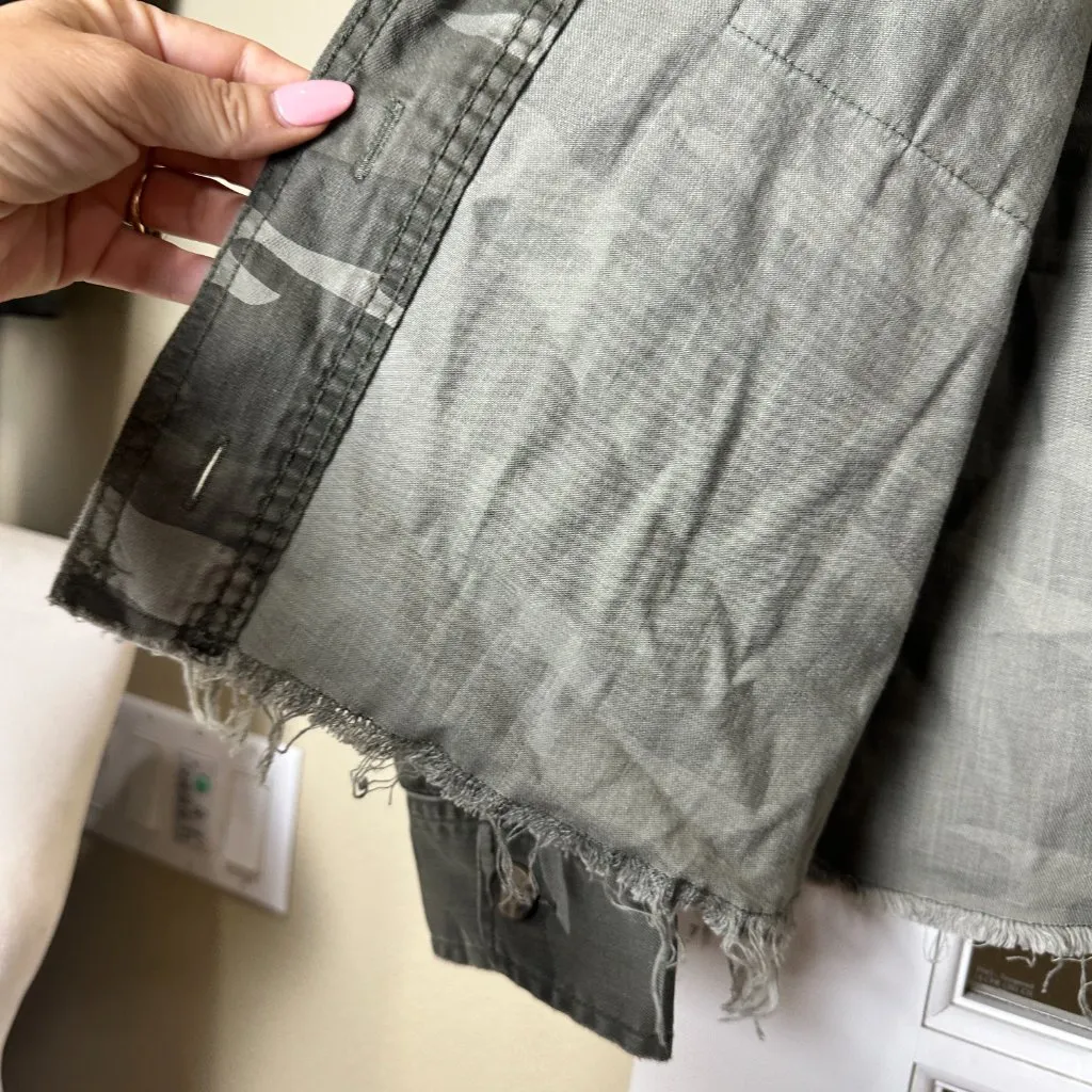 AMERICAN EAGLE Camo Camouflage Shirt Jacket Shacket Size Medium Green - Image 10