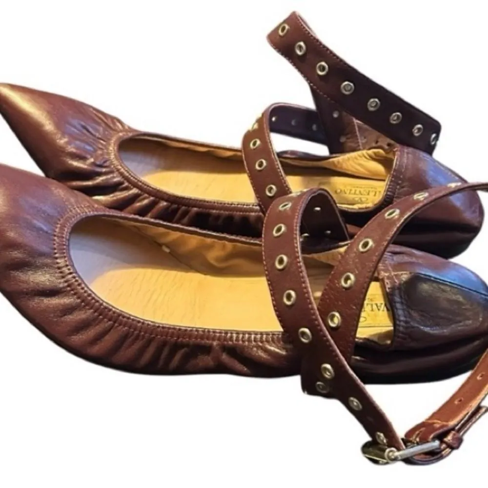 #132 VALENTINO GARAVANI Napa Love Latch Burgundy Leather Flats - Image 6