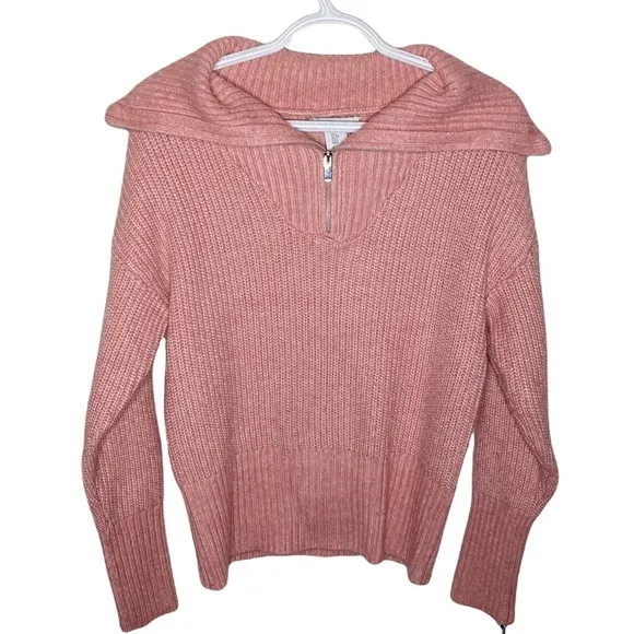 Cupcakes and cashmere quarter zip ribbed knit sweater in salmon pink size S - Image 1