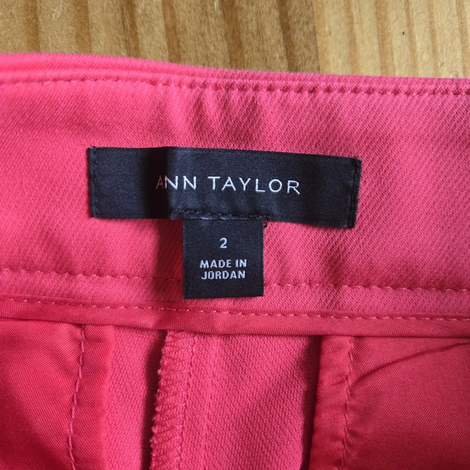 Ann Taylor Cropped Dress Pants Women’s Size 2 Pink Career Workwear Ankle Trouser - Image 3