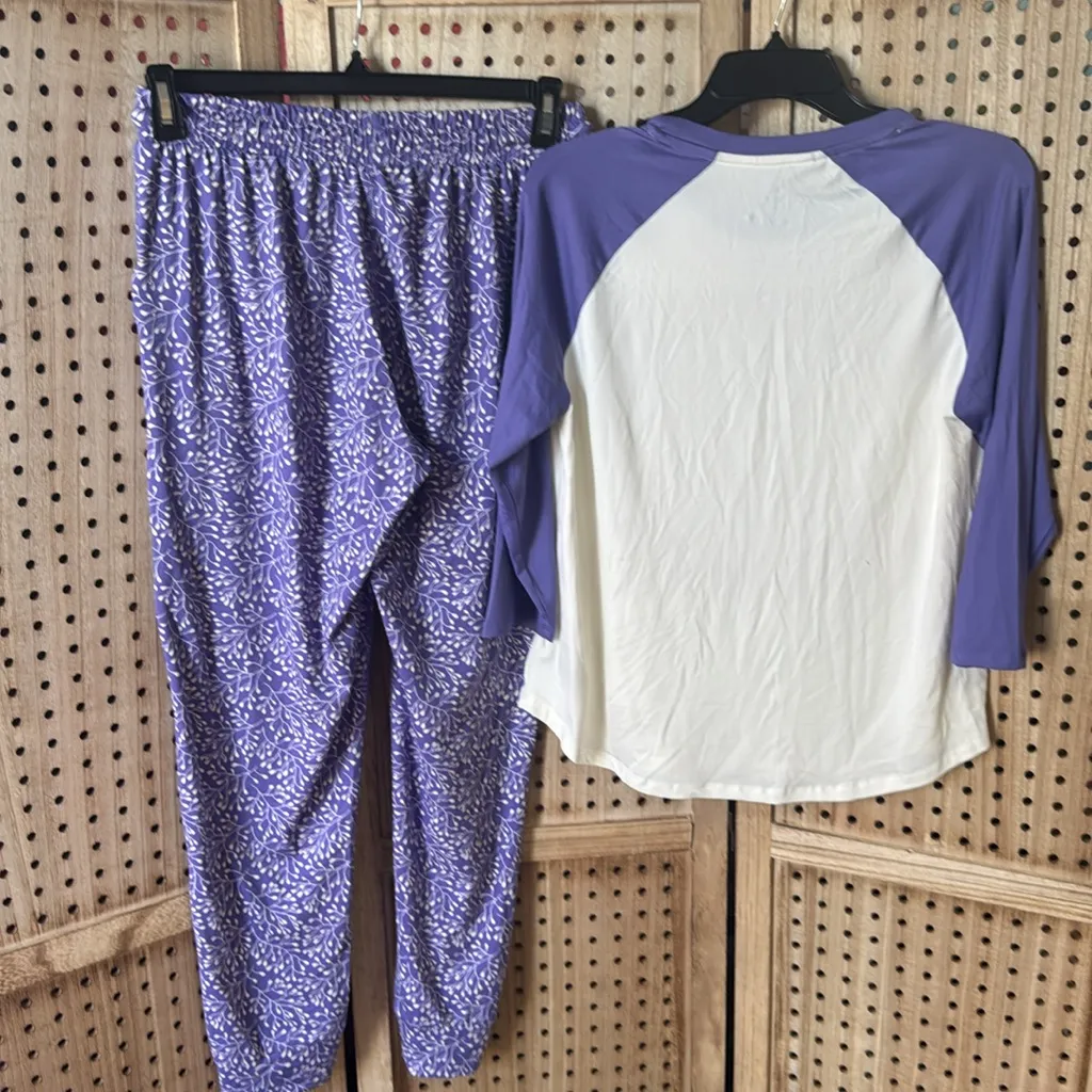 Eddie Bauer Women's 2-piece Sleep Set - Image 9