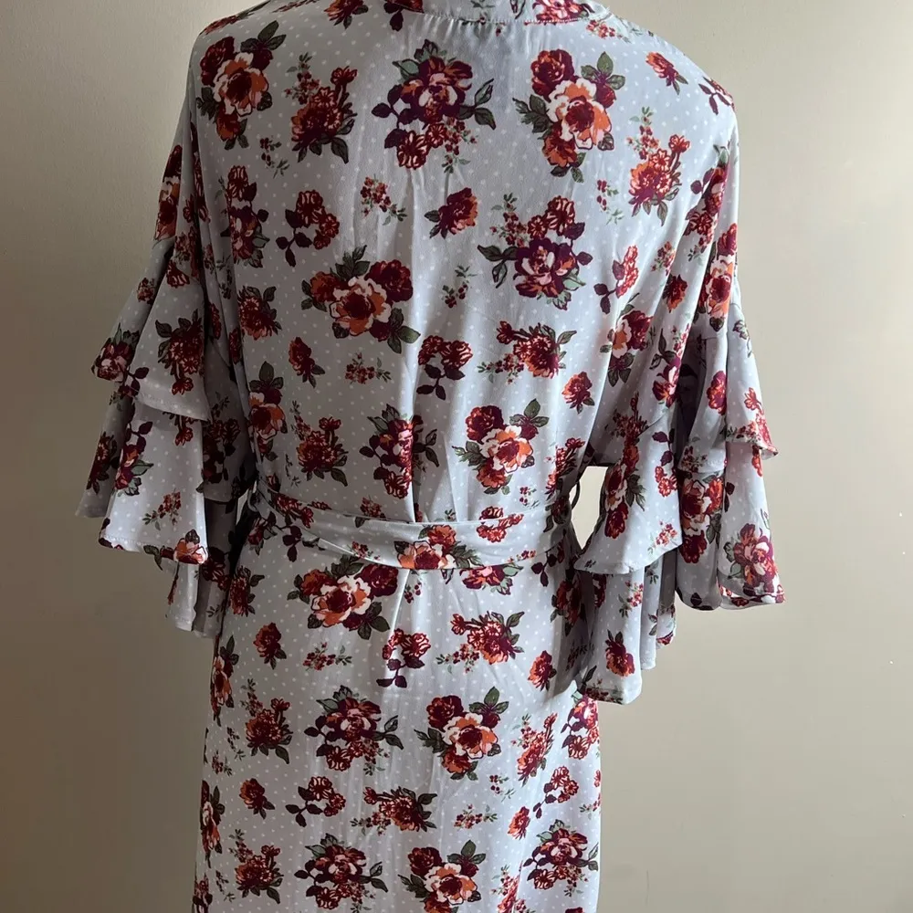 Floral Kimono with Ruffle Sleeves - Image 8