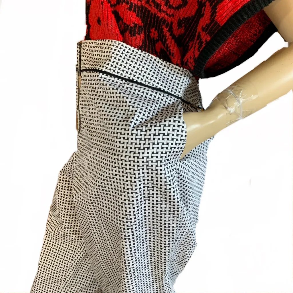 TALBOTS BLACK & WHITE WOVEN LOOK PATTERN COTTON CROPPED PANTS (18) - Image 8