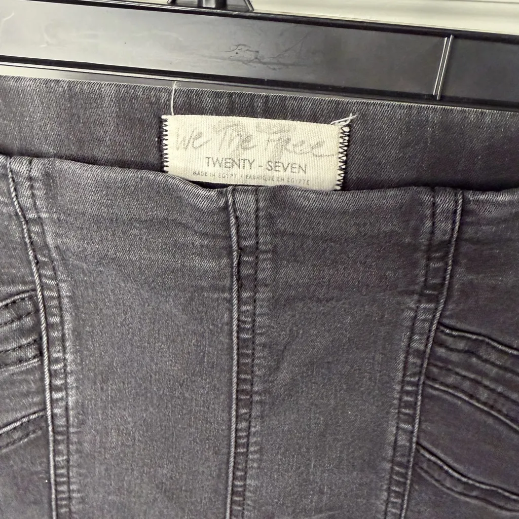 We The Free Charcoal High Rise Women's Motorcycle style black Jeans - Image 2