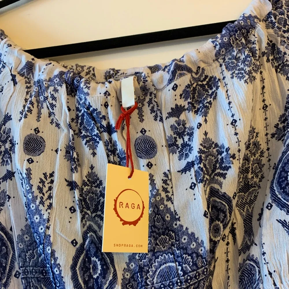 Raga Andrea off the shoulder top in M, NWT - Image 7