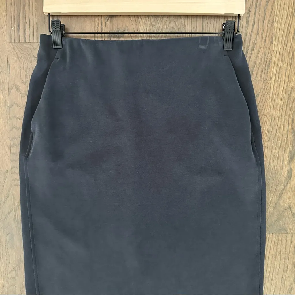 Lululemon Softstreme High-Rise Midi Pencil Pockets Skirt in Soft Black Size 8 - Image 2